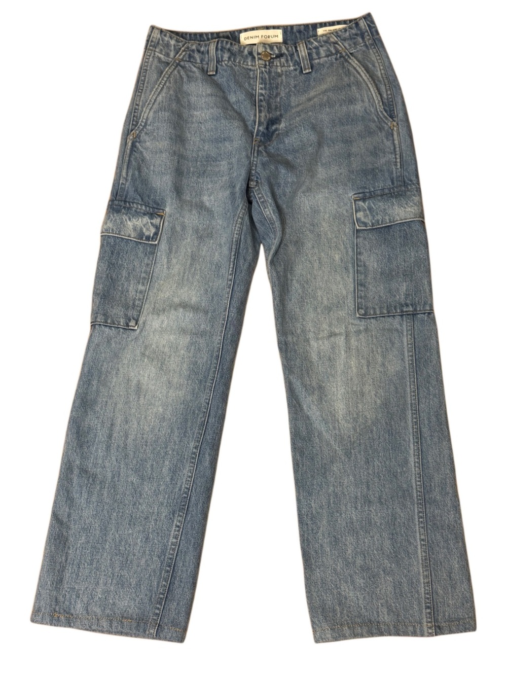 Aritzia Denim Forum The '90s Edie Lo-Rise Cargo Jean